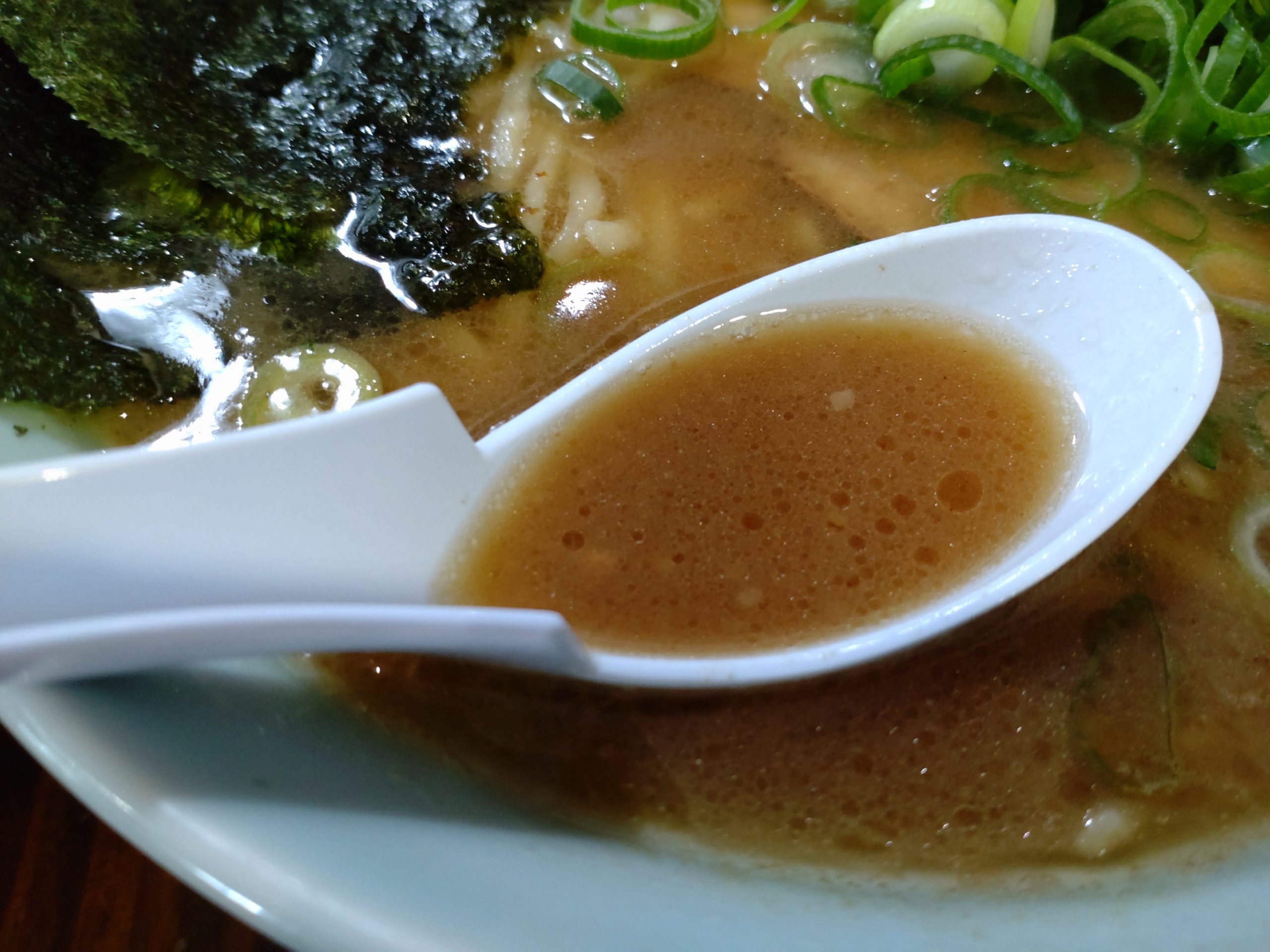 横浜らーめんのスープ