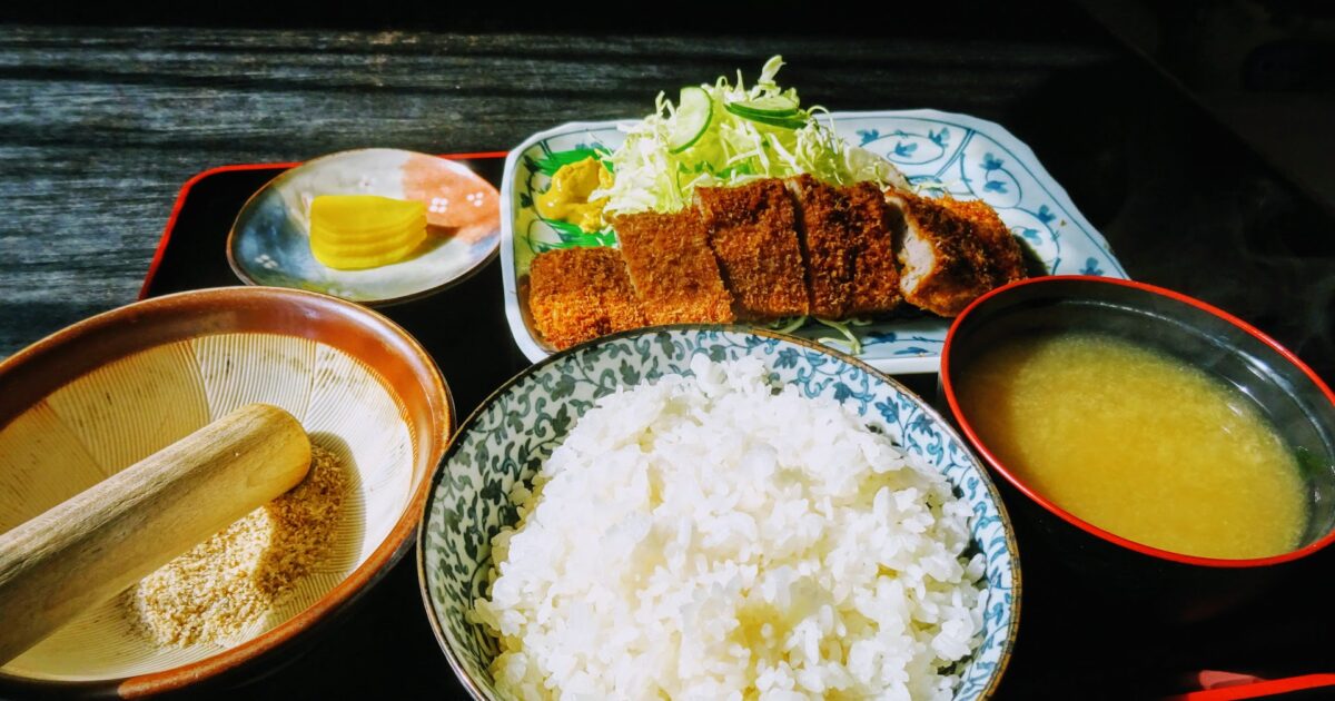 ヒレカツ定食(950円)