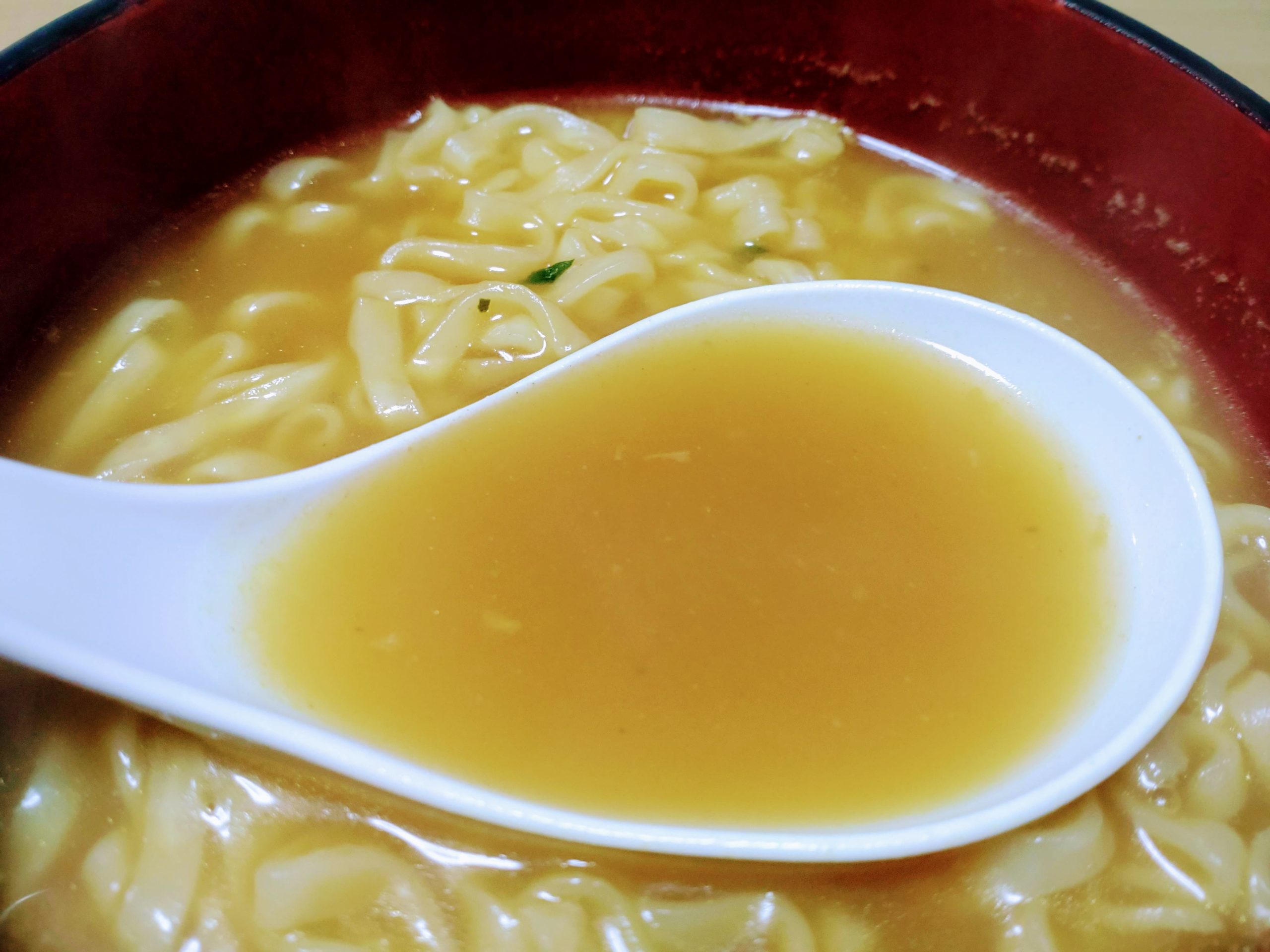 マルちゃん カレーうどん 甘口のスープ