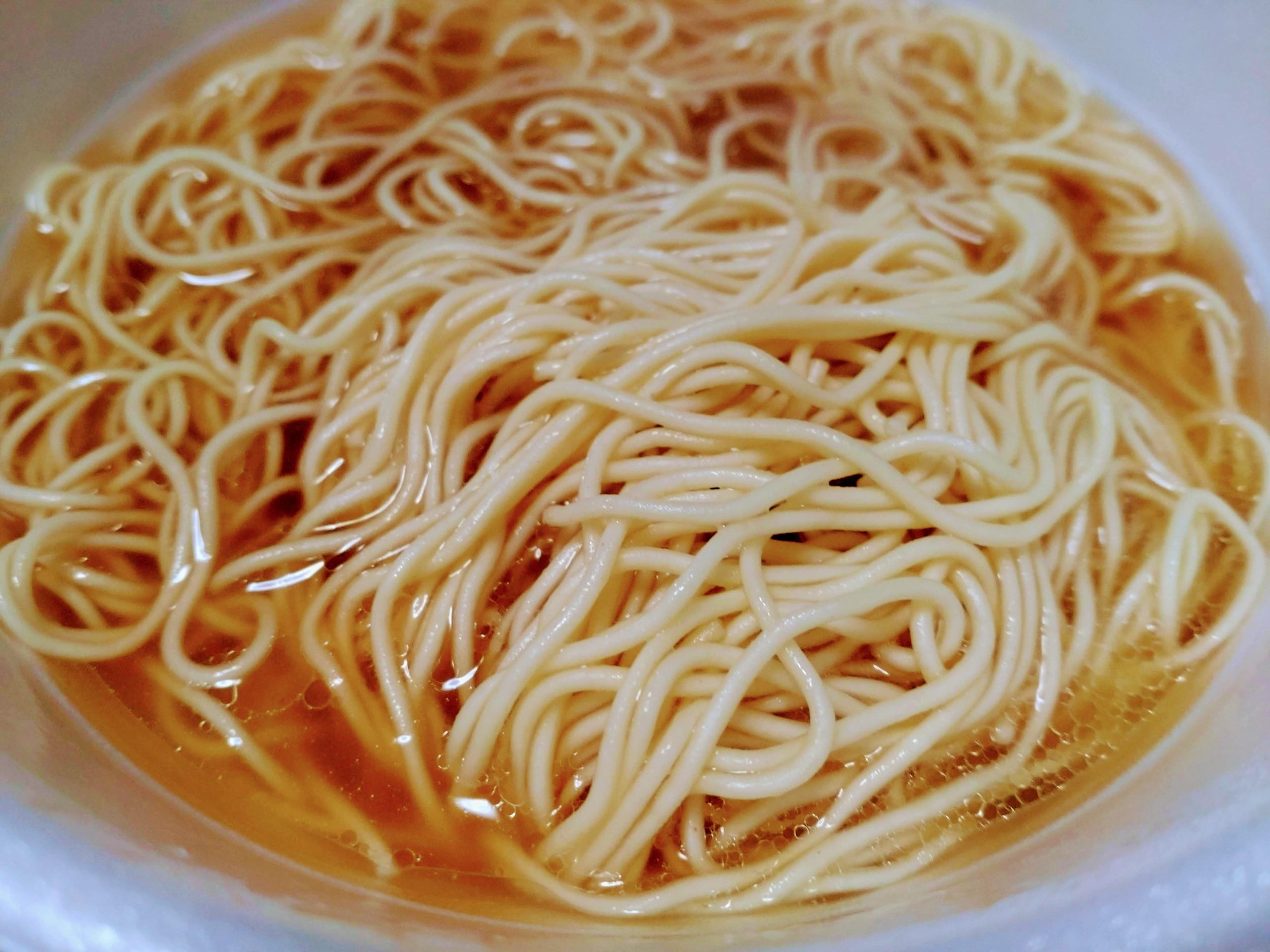 明星 麺とスープだけ 透明スープの豚骨の麺